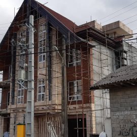 أبواب ونوافذ UPVC ذات زجاج مزدوج