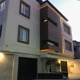 أبواب ونوافذ UPVC زجاج مزدوج وتنفيذ واجهات المباني والديكور الداخلي